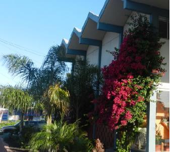 Antioch Executive Inn 外观 照片