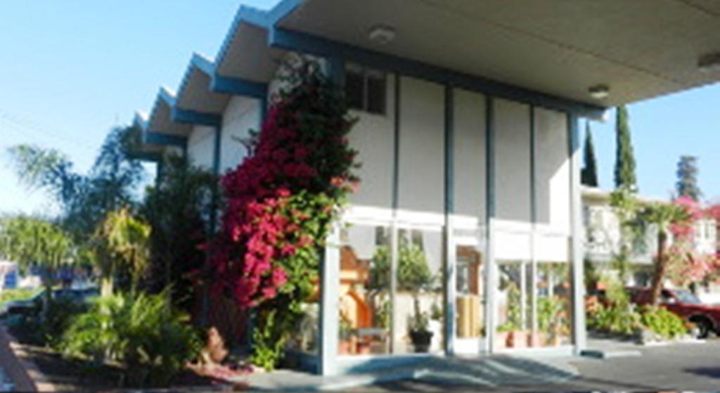 Antioch Executive Inn 外观 照片